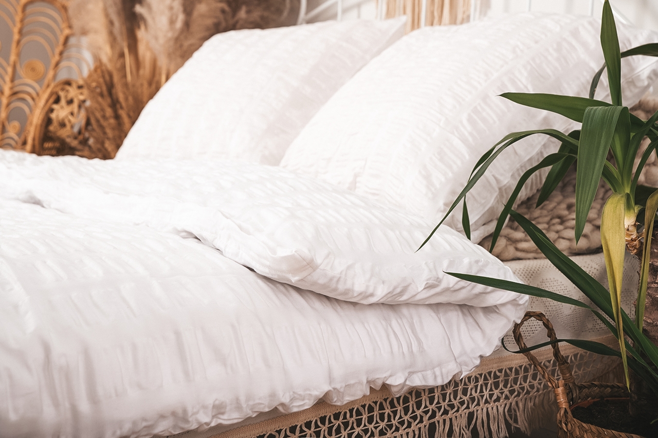 pościel satyna gofrowana biała