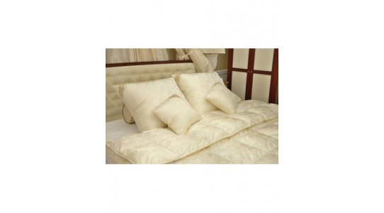Poduszki puchowe: Komfort i luksus w Twojej sypialni